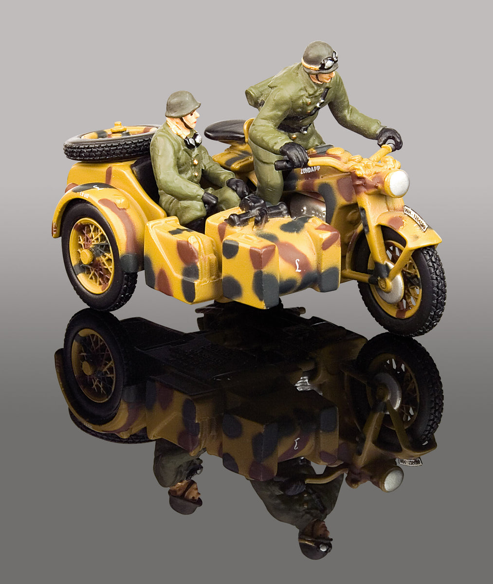 Schuco Piccolo Zündapp KS 750 w side car Wehrmacht with figures