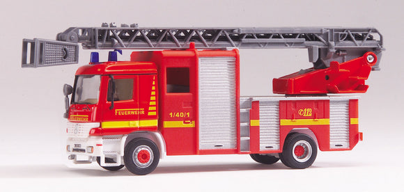 Schuco Edition 1:87 Mercedes Benz Actros  Fire Truck with turning Ladder 