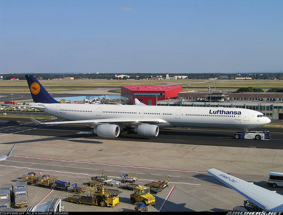 Schuco Schabak 1:600 Airbus A340-600 Lufthansa