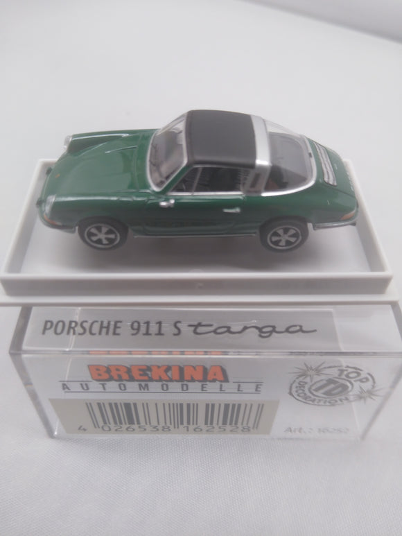 Brekina Porsche 911 Targa ,green