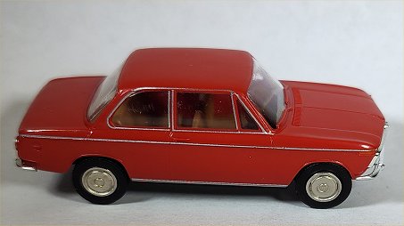Brekina BMW 1602 red