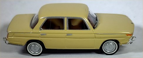 Brekina BMW 1500 ivory
