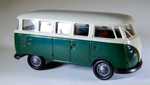 Brekina VW Kombi with corner windows T1b green / grey