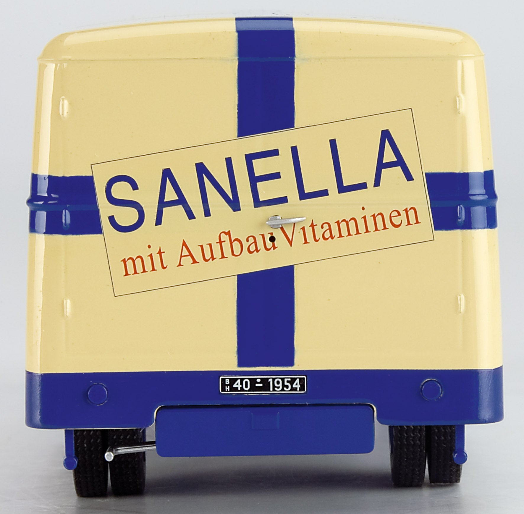 Schuco Edition 1:43 Borgward B 2500 Kastenwagen – German