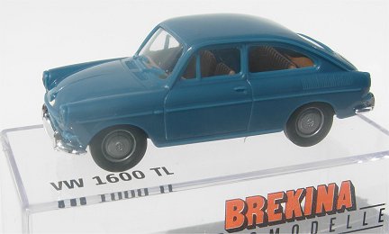 Brekina VW 1600 TL Fastback blue